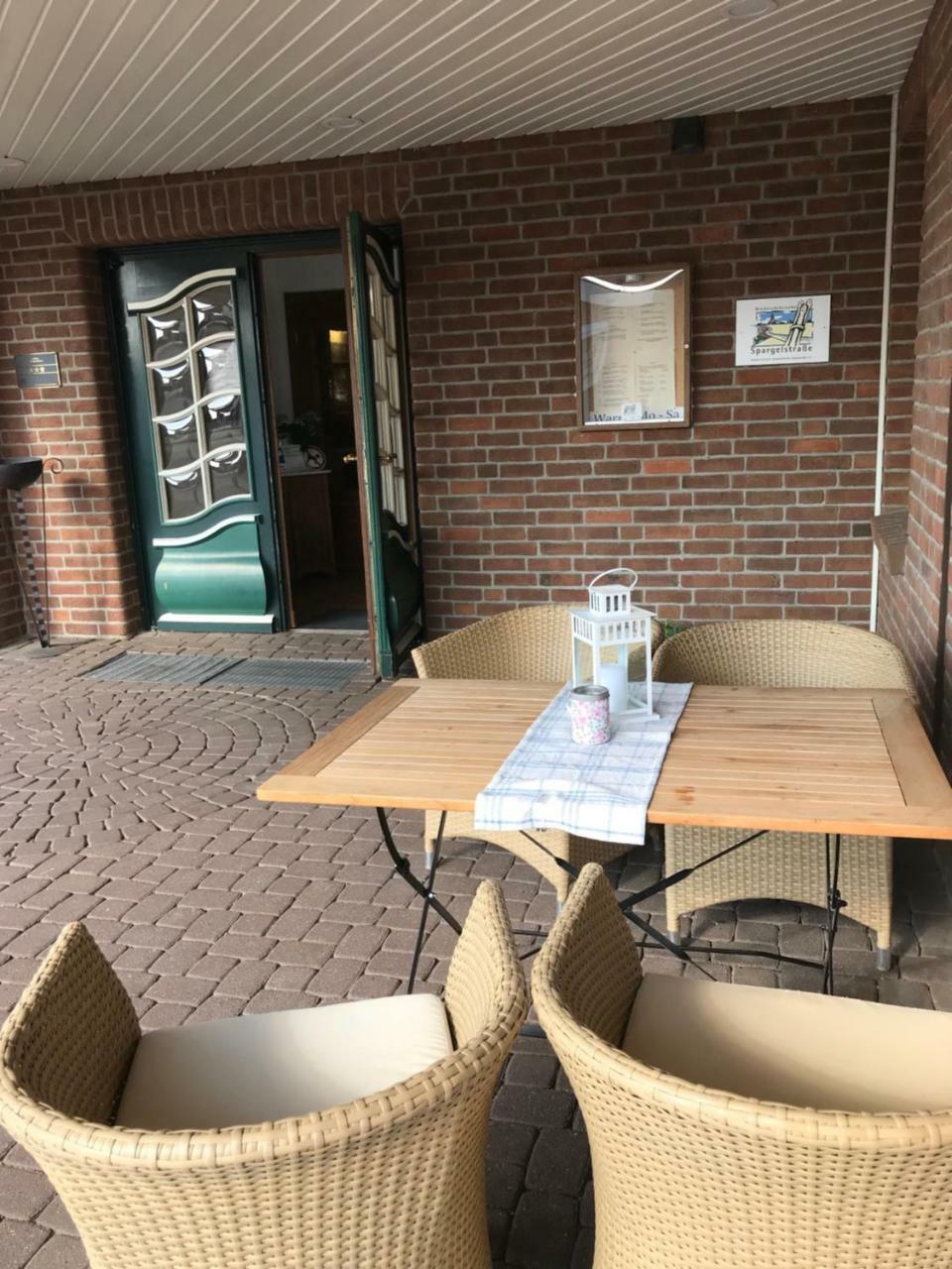 Landhotel Franck Garni Brietlingen エクステリア 写真