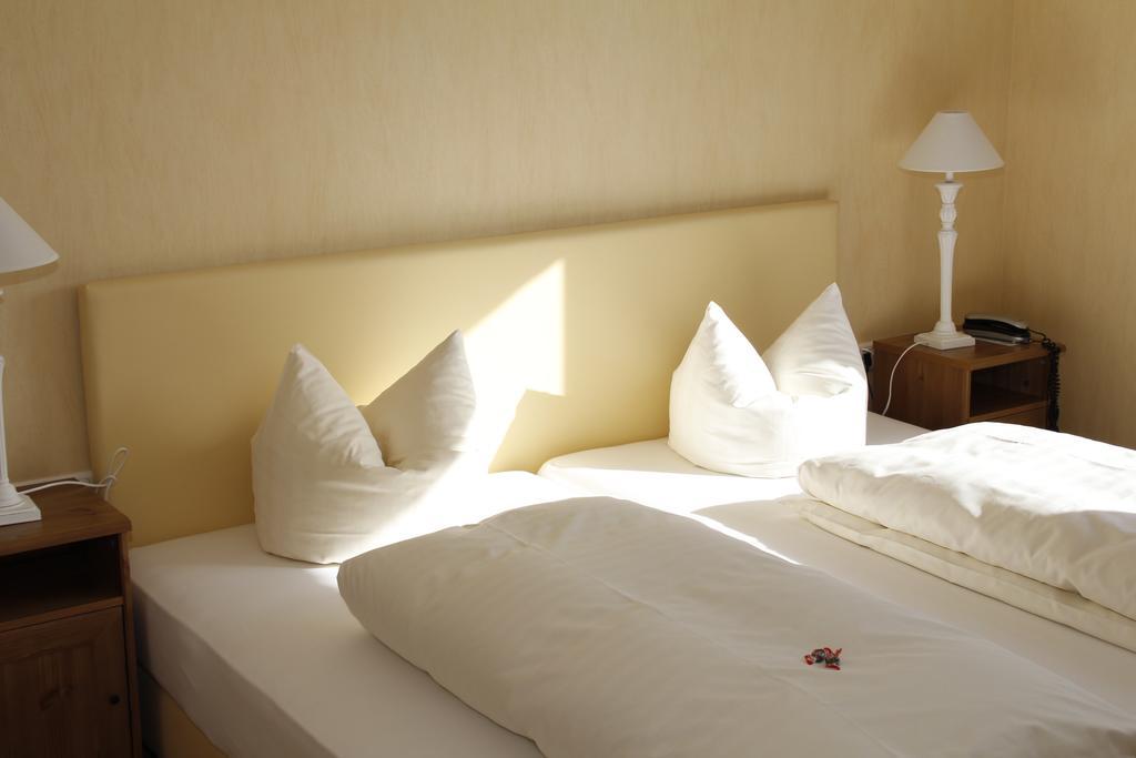 Landhotel Franck Garni Brietlingen 部屋 写真